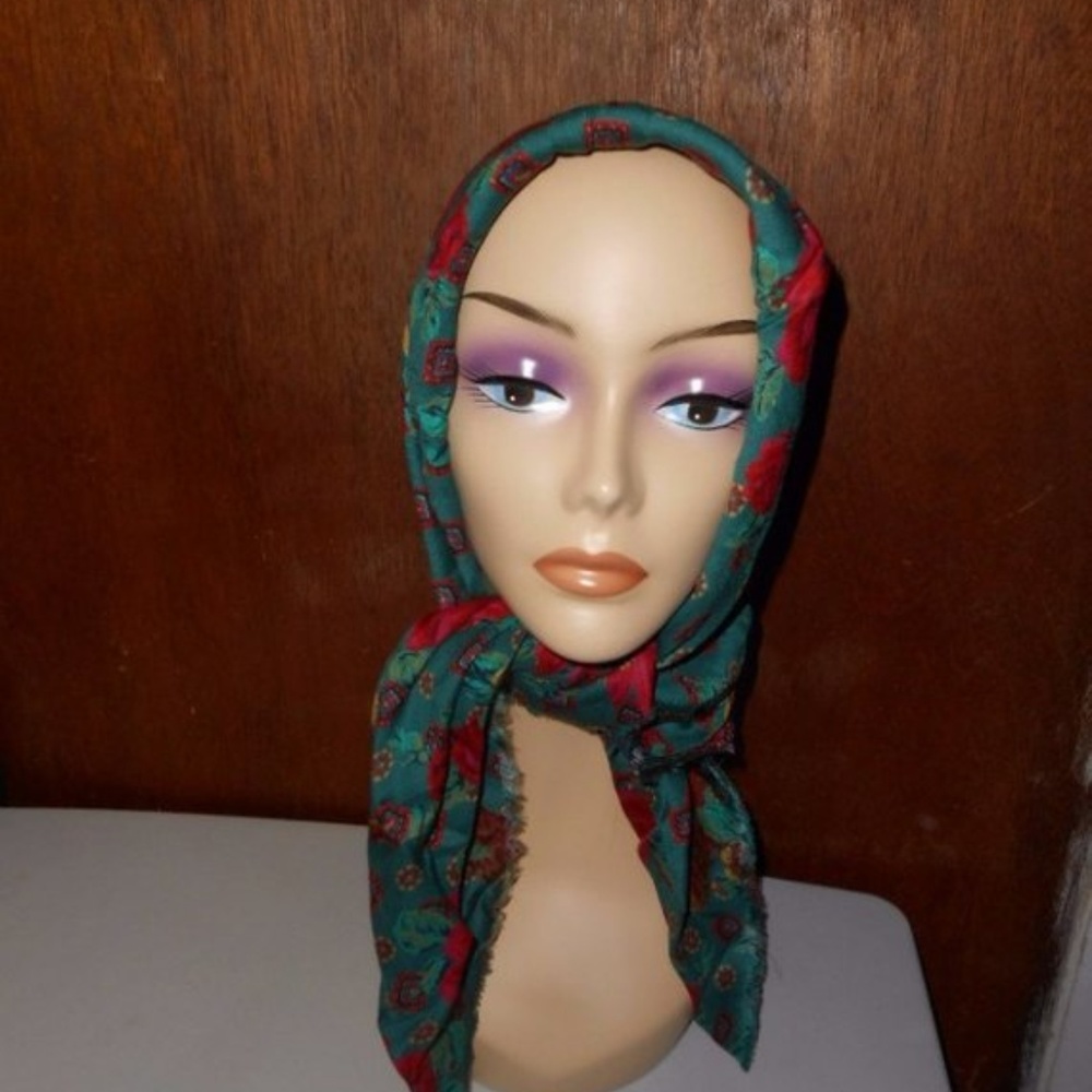 Womens Floral Roses Pheasant Woven Scarf Fringed